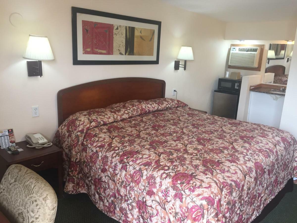 Rivers Inn Fort Madison Extérieur photo